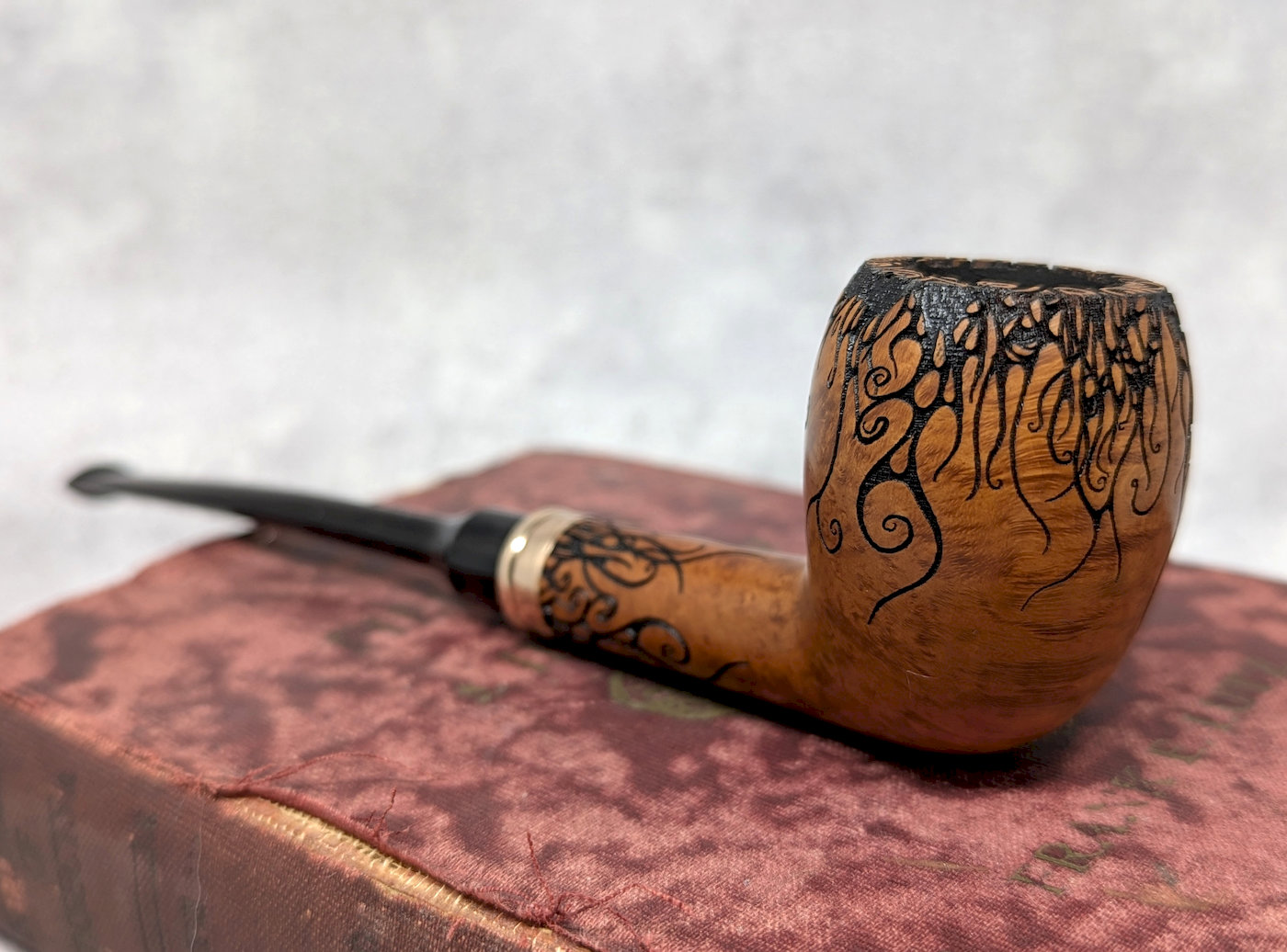 trever-talbert-ligne-bretagne-mythos-26m1lb-pipe-bruy-re-grav-e image 1
