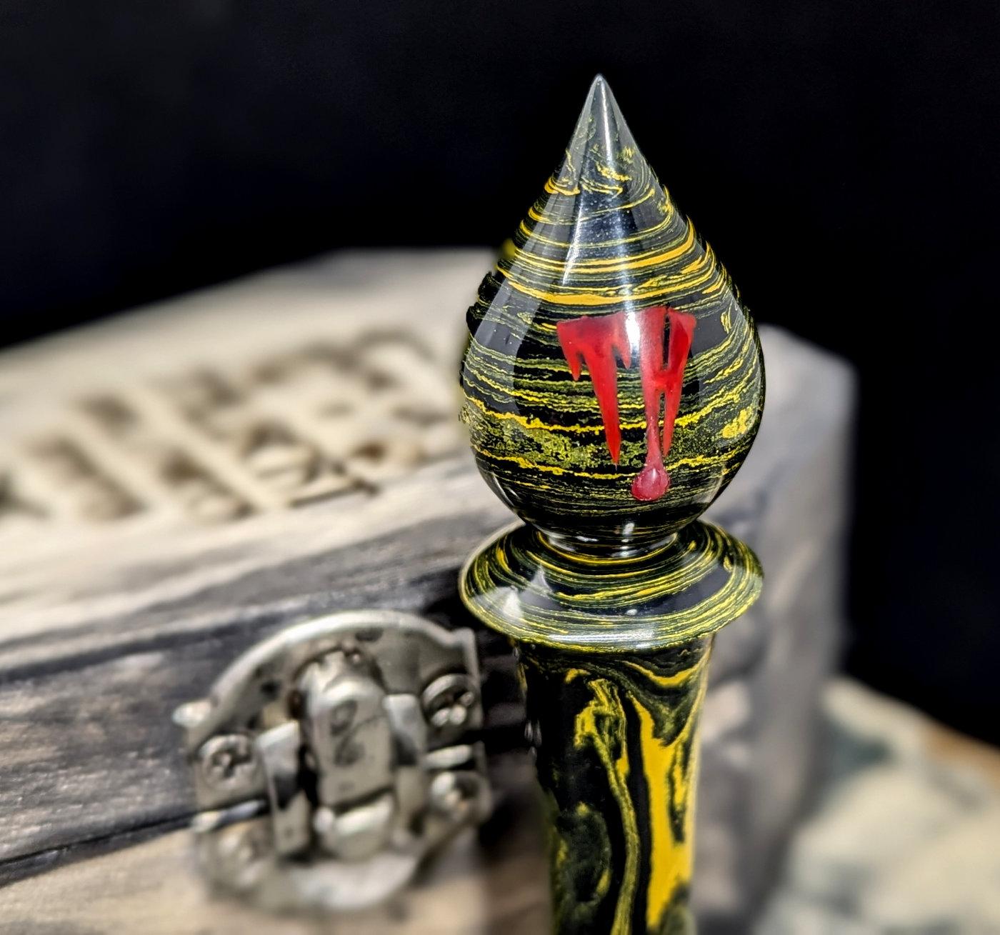 trever-talbert-tampers-bourre-pipe-halloween-laiton-bonite image 4