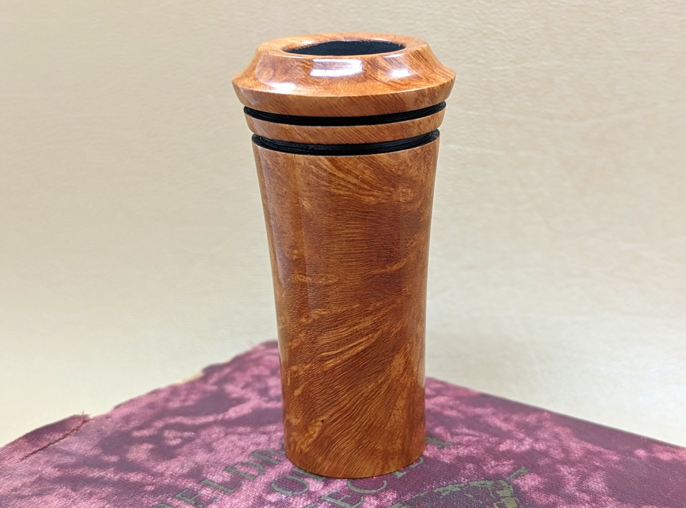 trever-talbert-wiebe-foyer-de-pipe-1-tourn-main image 1