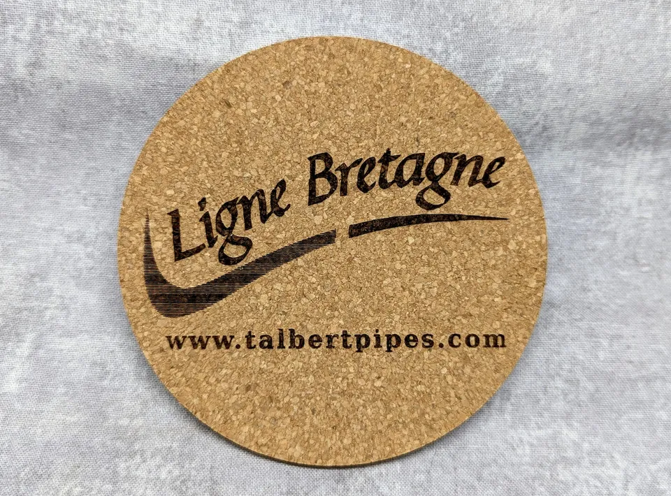 trever-talbert-ligne-bretagne-sous-verre-logo image 1