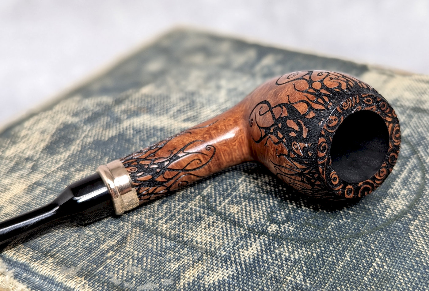 trever-talbert-ligne-bretagne-mythos-25m8lb-pipe-bruy-re-grav-e image 3