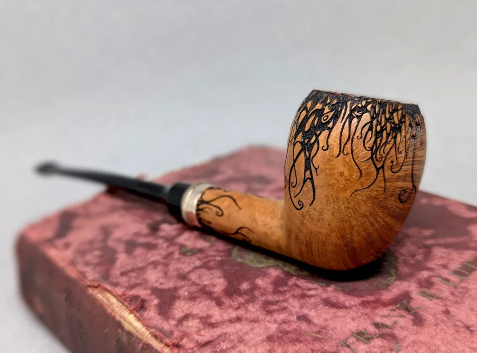 trever-talbert-ligne-bretagne-mythos-26m2lb-pipe-bruy-re-grav-e image 1