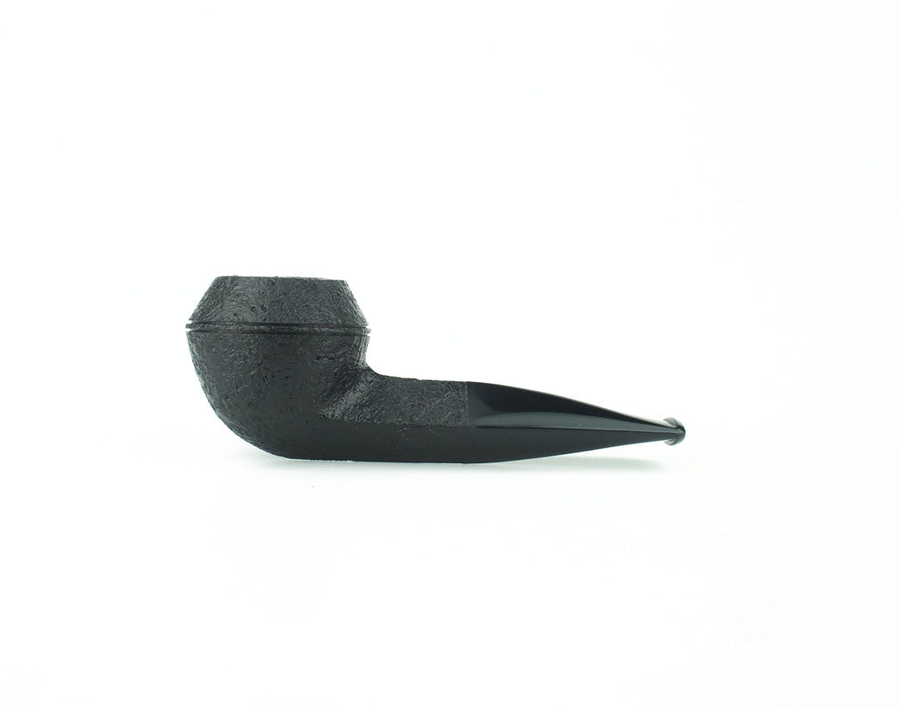 briarworks-classic-c53-pipe-tabac-bulldog-droite-rustiqu-e-fonc-e image 3