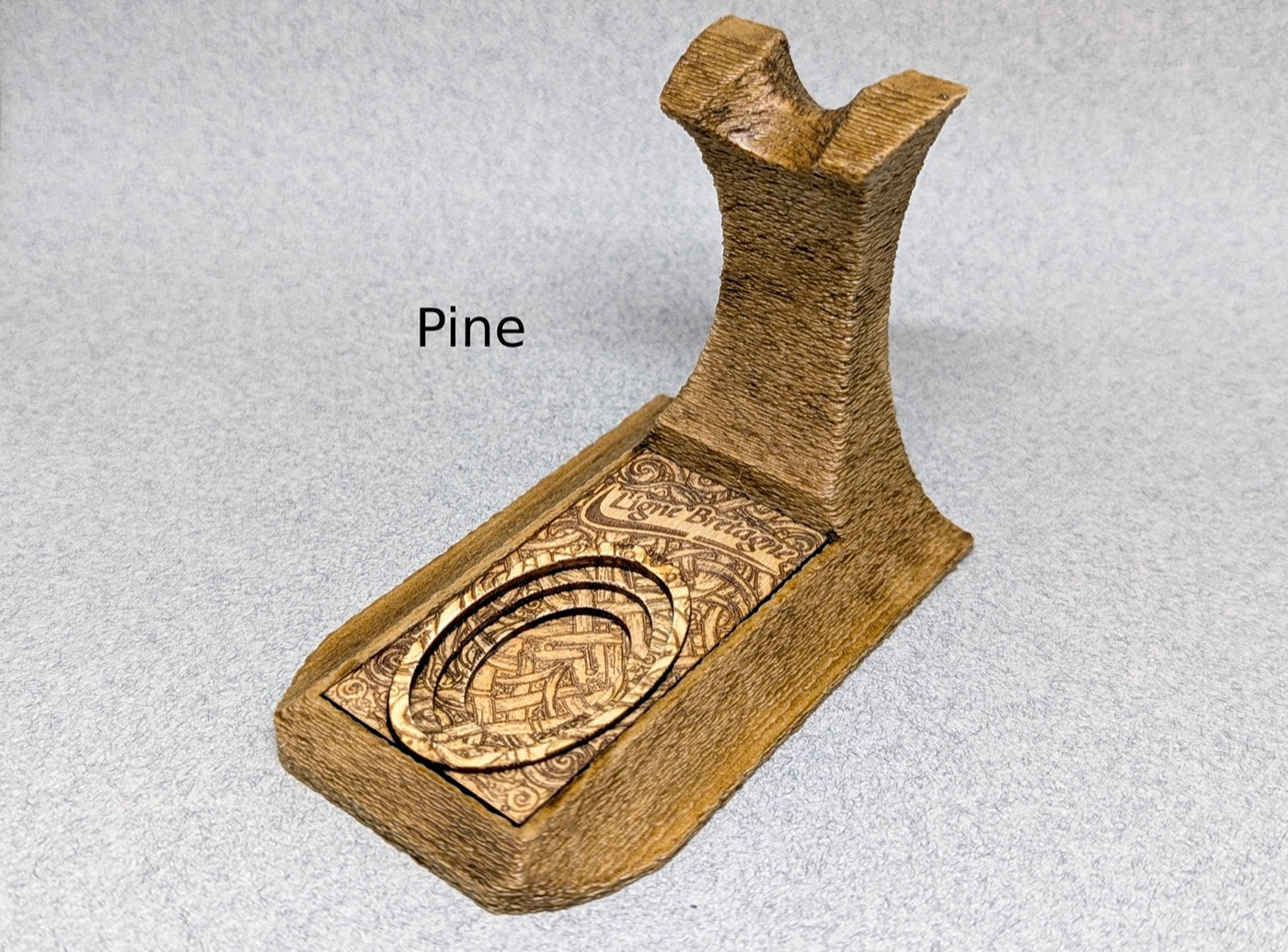 trever-talbert-ligne-bretagne-support-pipe-bois-viking image 6