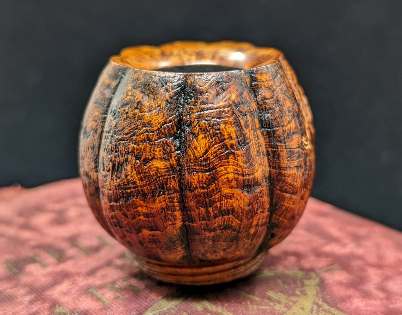 trever-talbert-pipe-bowls-foyer-falcon-halloween-2-citrouille image 5